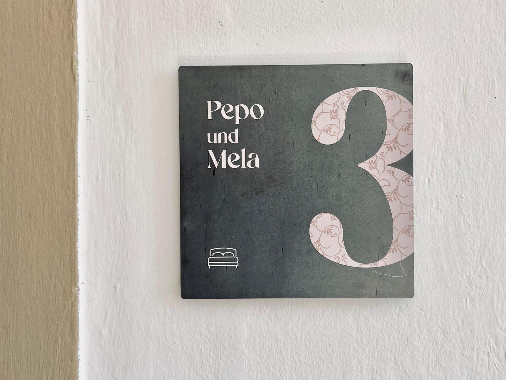 Haus Noldin - Historische Herberge - Dimora Storica Salorno Bagian luar foto