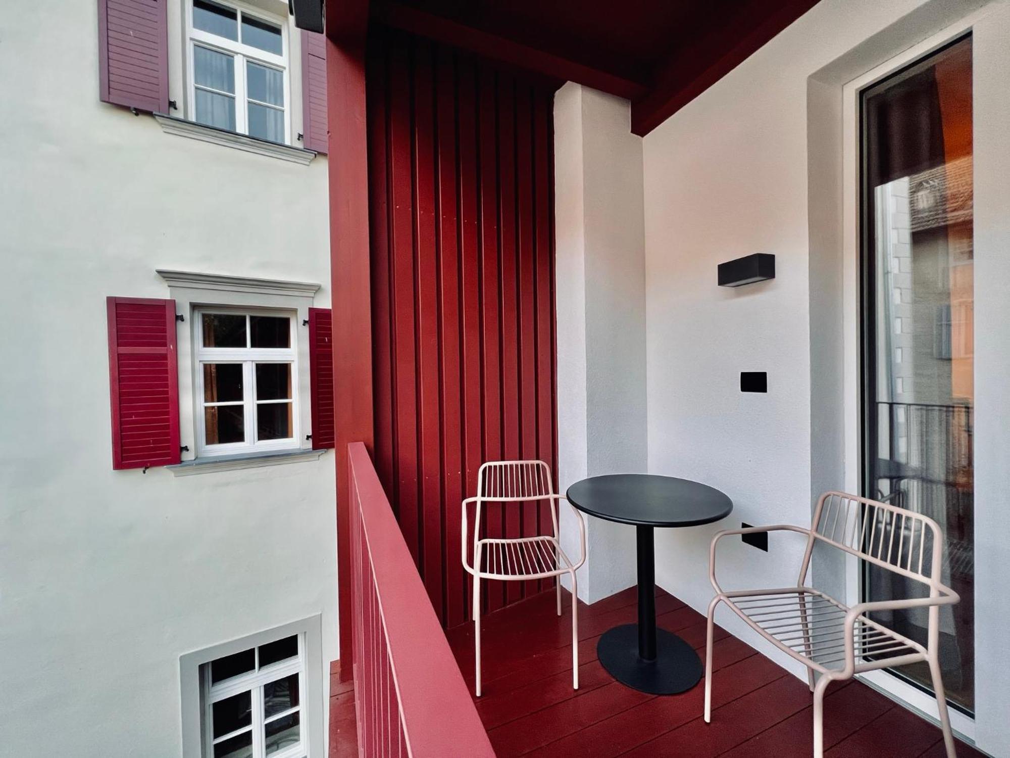 Haus Noldin - Historische Herberge - Dimora Storica Salorno Bagian luar foto