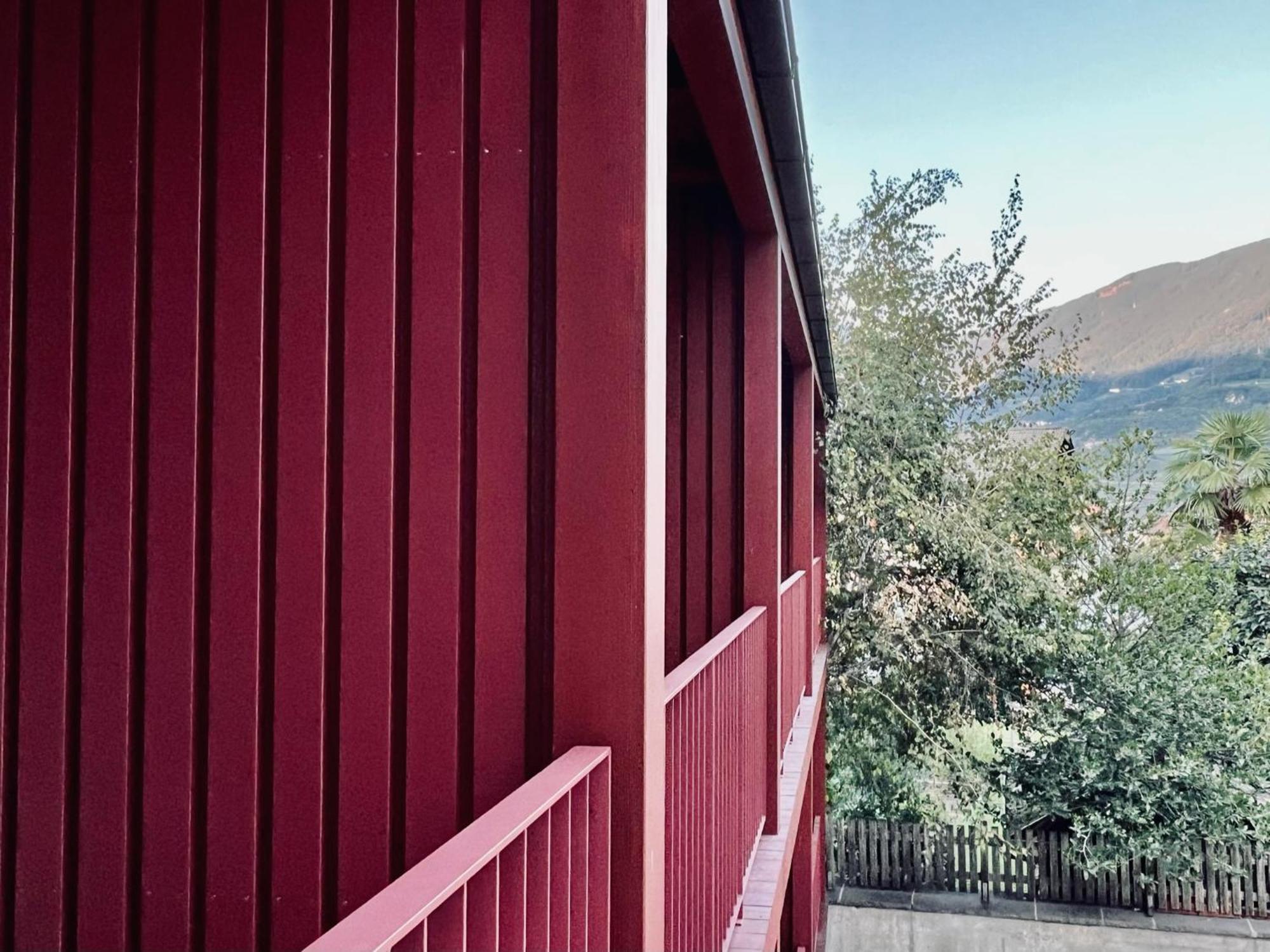 Haus Noldin - Historische Herberge - Dimora Storica Salorno Bagian luar foto